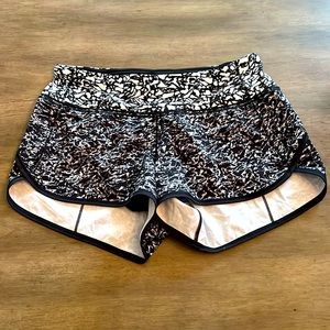 Lululemon water proof speed up short